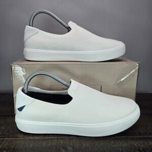 NEW Vessi Boardwalk Slip On Womens Size 6 Waterproof Shoes Sneakers Sail White